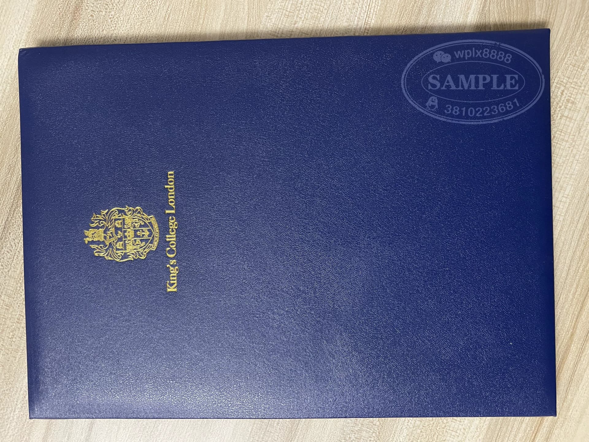 英国伦敦大学国王学院KCL毕业证学位证官方封套外壳展示