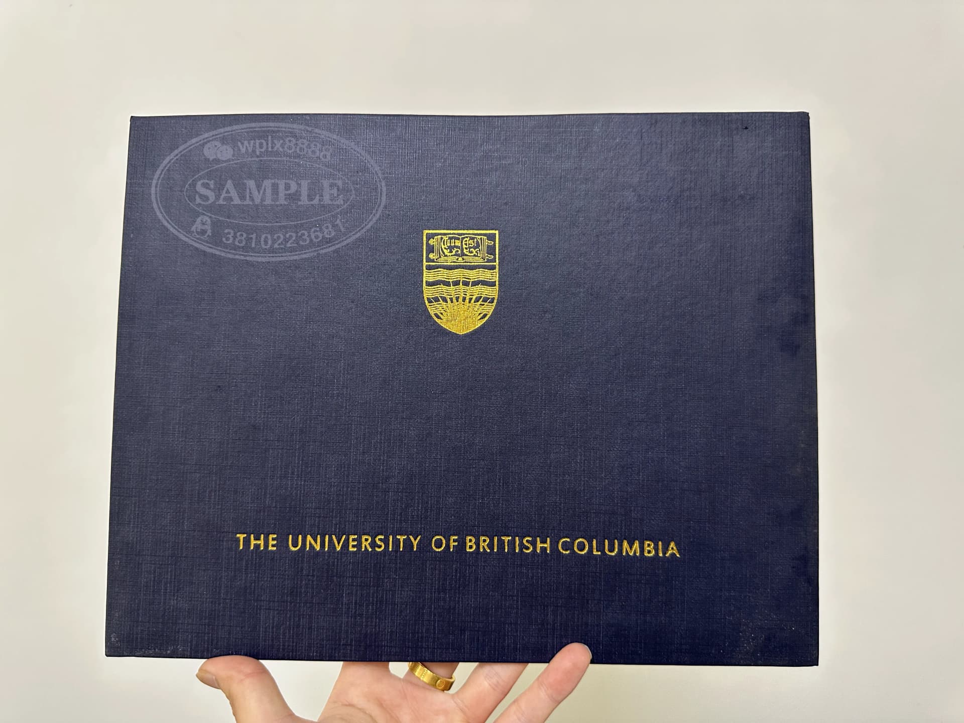 加拿大英属哥伦比亚大学UBC毕业证学位证封皮样式