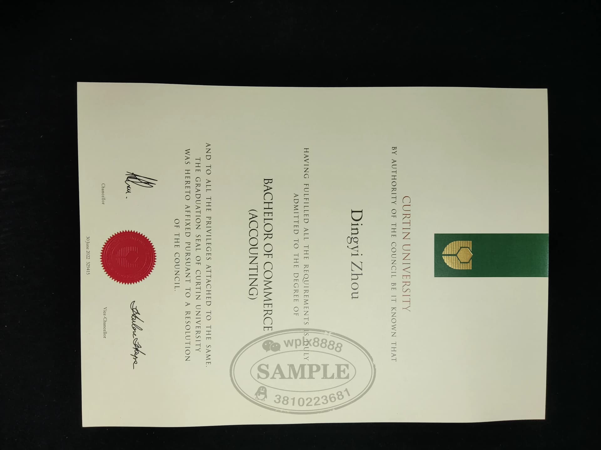 澳洲科廷大学会计学商学士毕业证学位证书样本 澳洲科廷大学会计学商学士毕业证学位证书样本