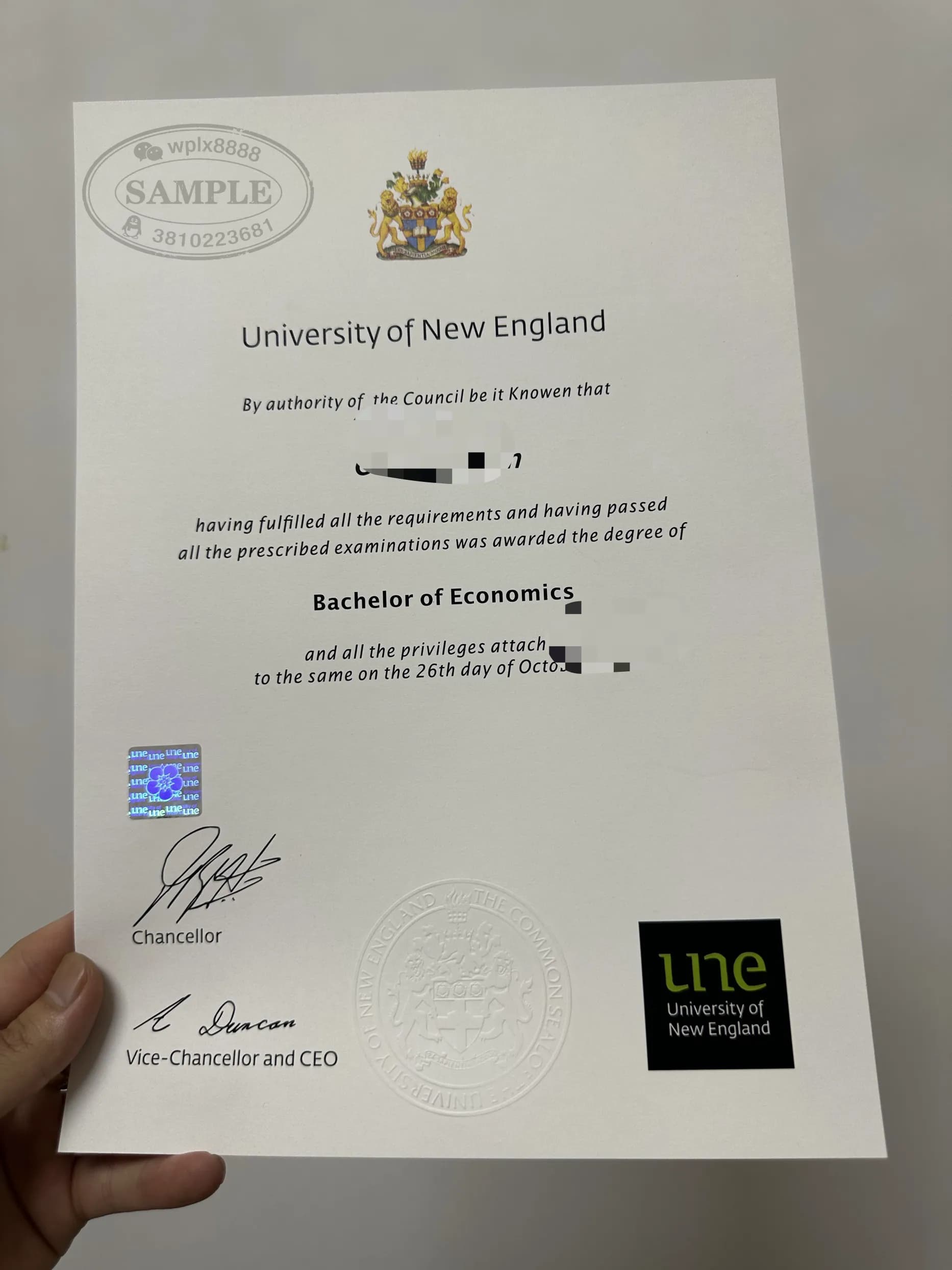 澳洲新英格兰大学经济学学士学位证书案例 澳洲新英格兰大学经济学学士学位证书案例