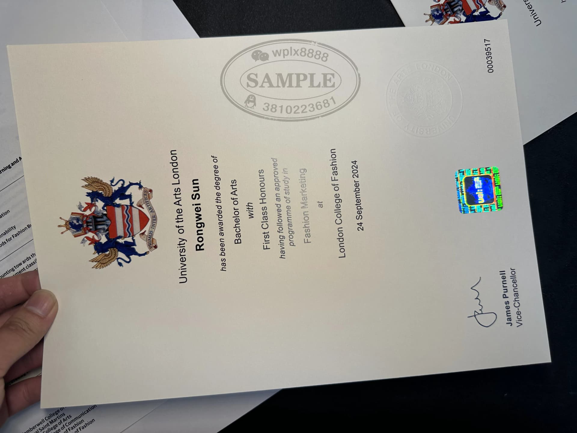 英国伦敦艺术大学伦敦时尚学院时尚营销学位证案例 英国伦敦艺术大学伦敦时尚学院时尚营销学位证案例